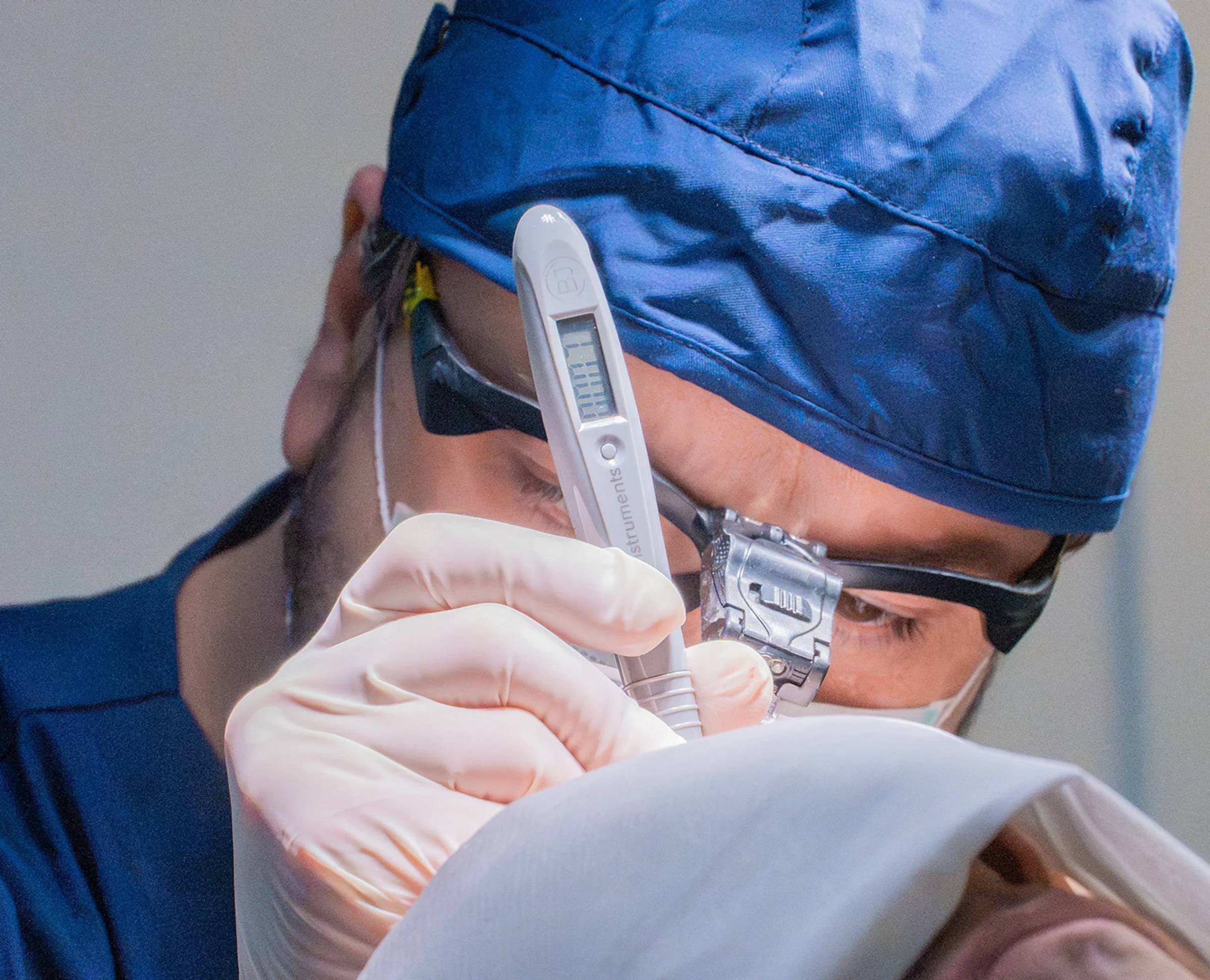 Dr Bruno Jacobovski, Barcelone, Espagne