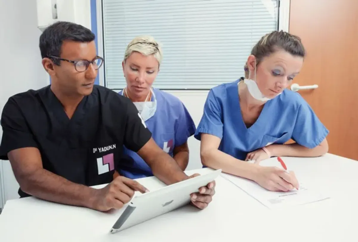 Dr Nathan Yadun, Rouen, France