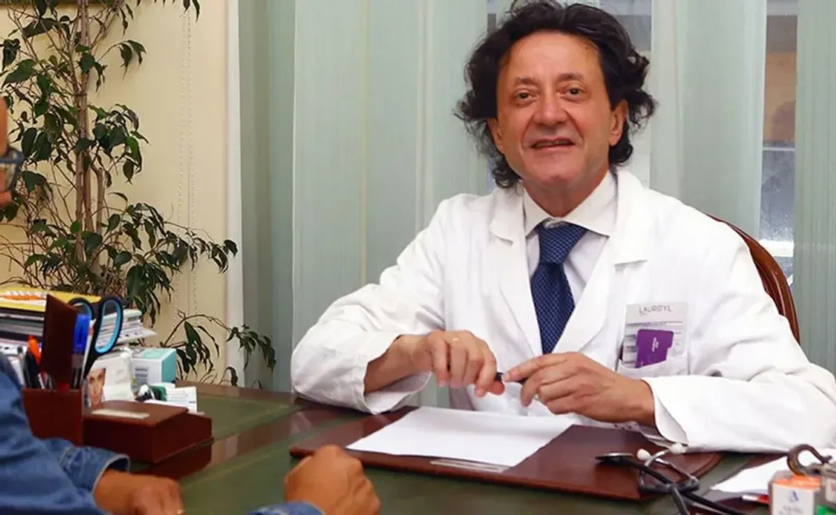 Dr Vincenzo Masullo, Naples, Italy